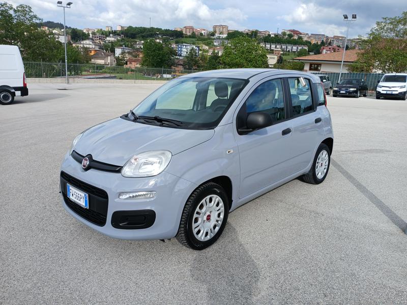 veicoli_scheda.php?AUTO_VEICOLODir=DESC&AUTO_VEICOLOOrder=SorterVENDITA&IDVEICOLO=5693