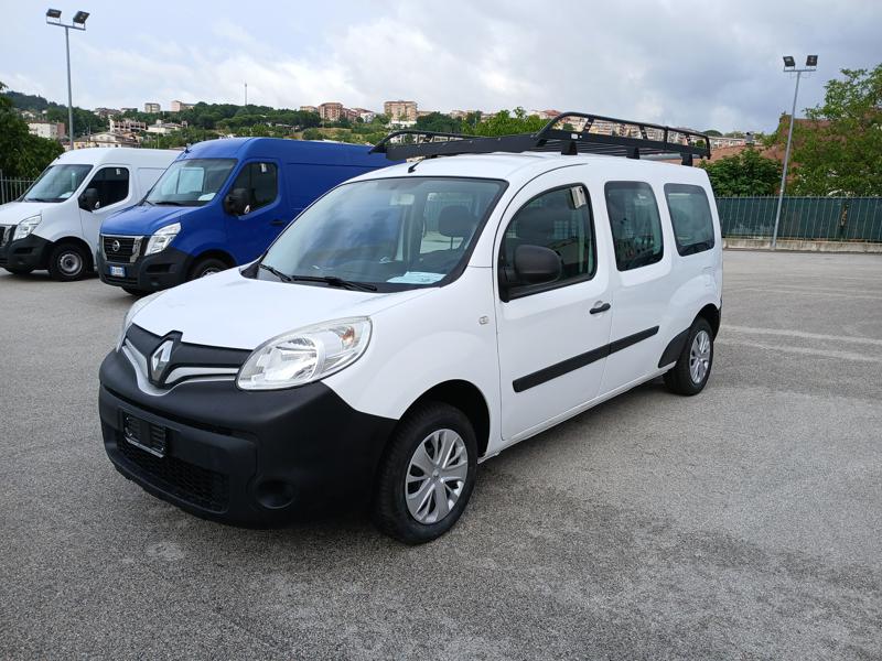 veicoli_scheda.php?AUTO_VEICOLIPage=2&AUTO_VEICOLOPage=6&IDVEICOLO=0S5899